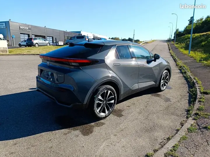 Toyota C-Hr 2026 photo 5