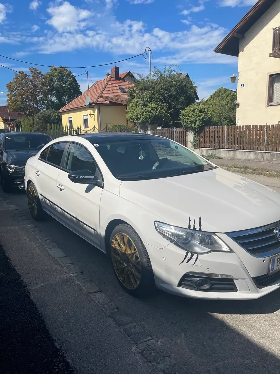 Volkswagen Passat Cc 2009 photo 3