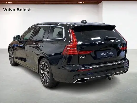 Volvo V60 2021 photo 2