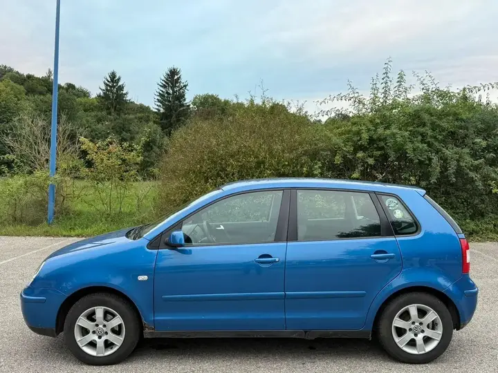 Volkswagen Polo 2004 photo 3