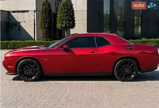Dodge Challenger 2019 photo 2