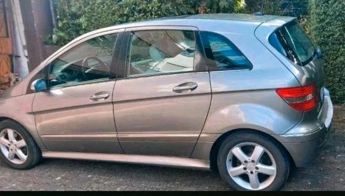 Mercedes-Benz B 200 Cdi