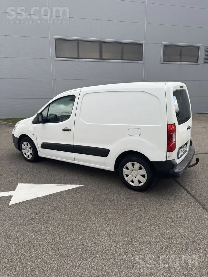 Citroen Berlingo 2010 photo 3