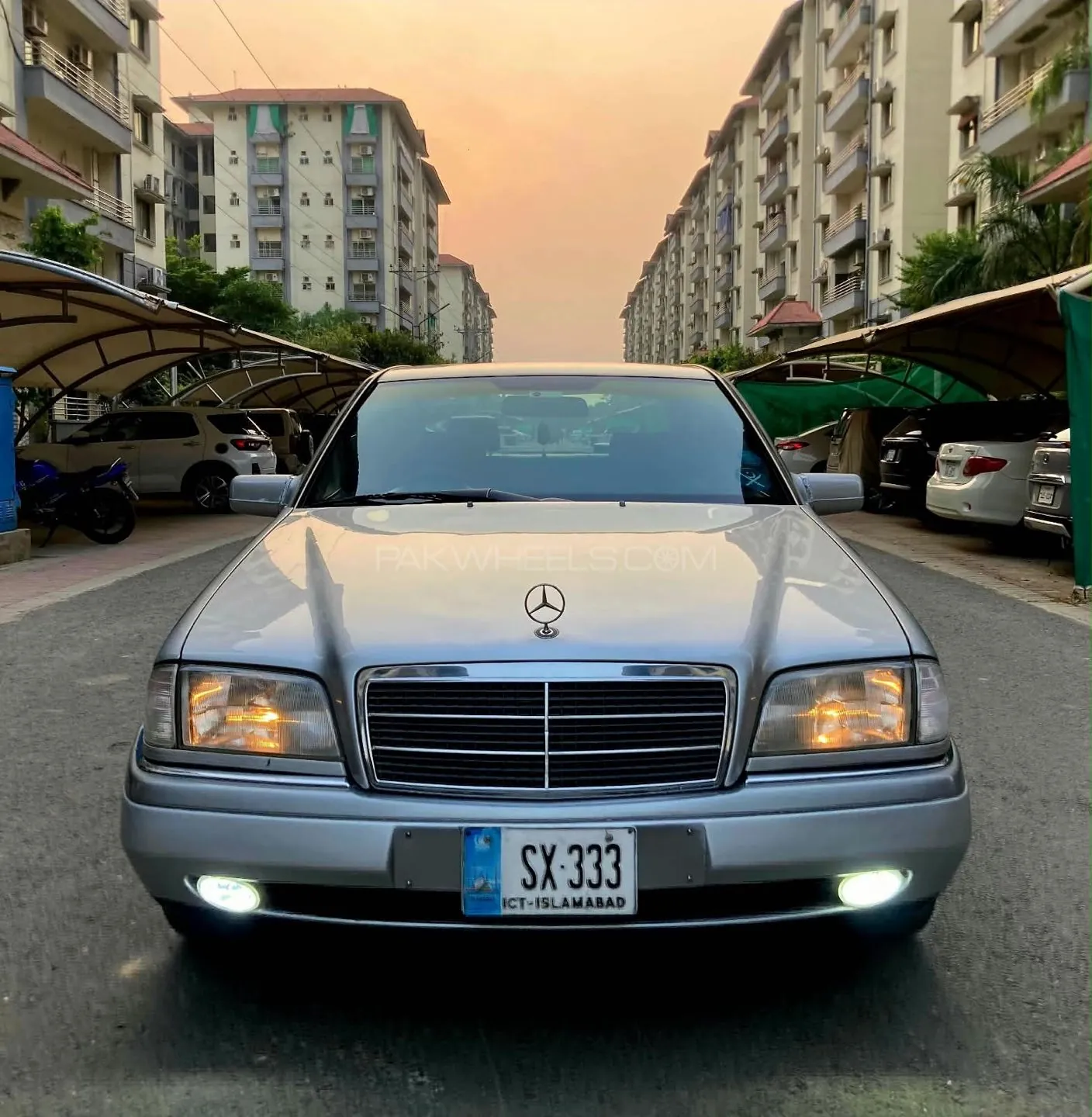 Mercedes-Benz C-Class
