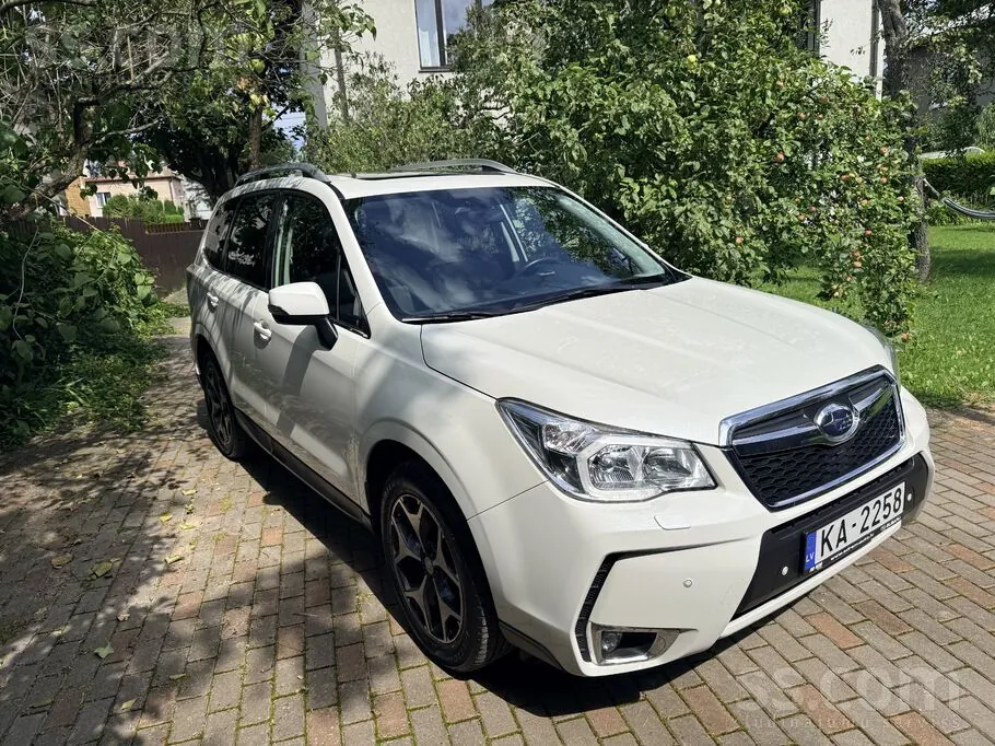 Subaru Forester 2015 photo 3