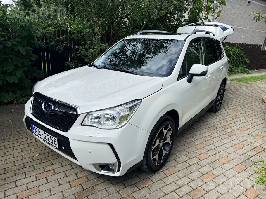 Subaru Forester 2015 photo 2