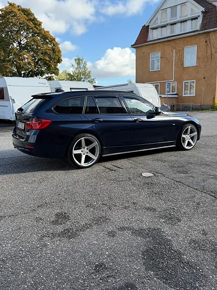 BMW 320D 2015 photo 4