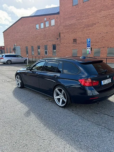 BMW 320D 2015 photo 2