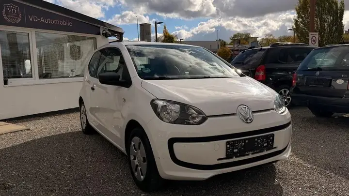 Volkswagen Up