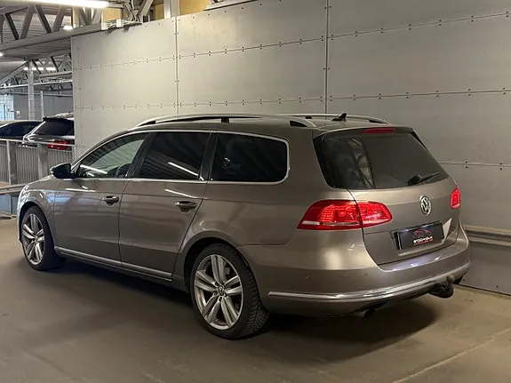 Volkswagen Passat 2012 photo 5