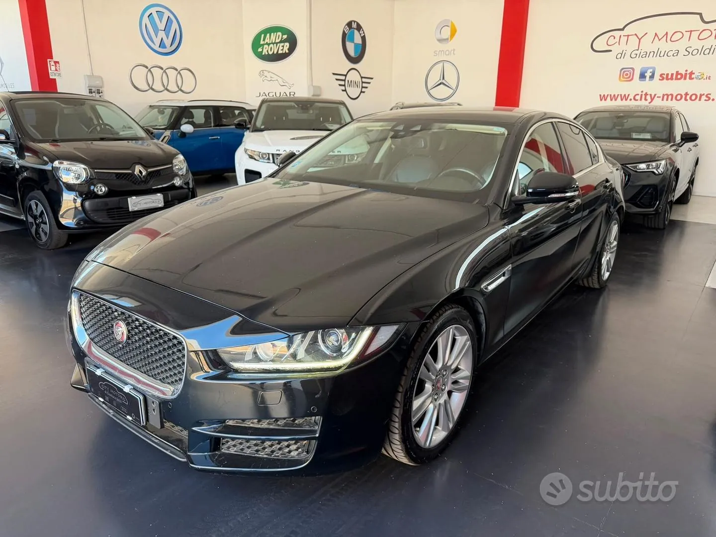 Jaguar Xe