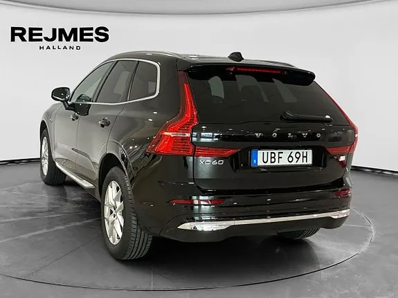 Volvo Xc60 2023 photo 2