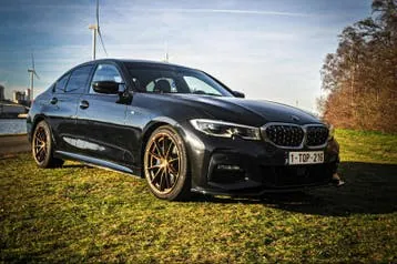 BMW 330I