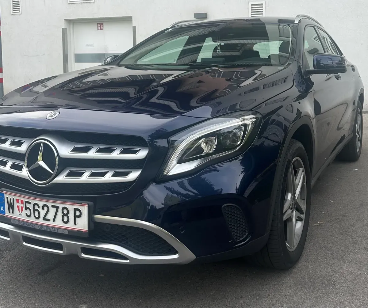 Mercedes-Benz Gla Class 2018 photo 2