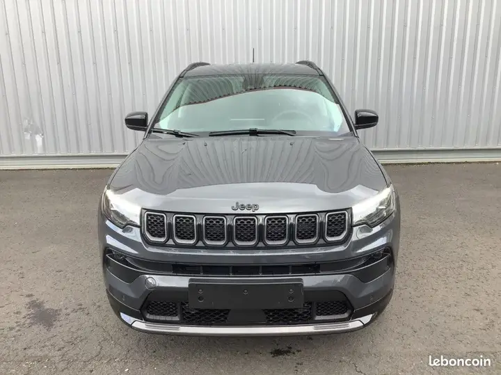 Jeep Compass 2025 photo 2