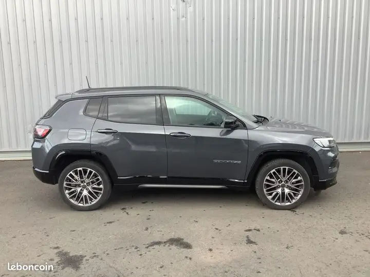 Jeep Compass 2025 photo 4