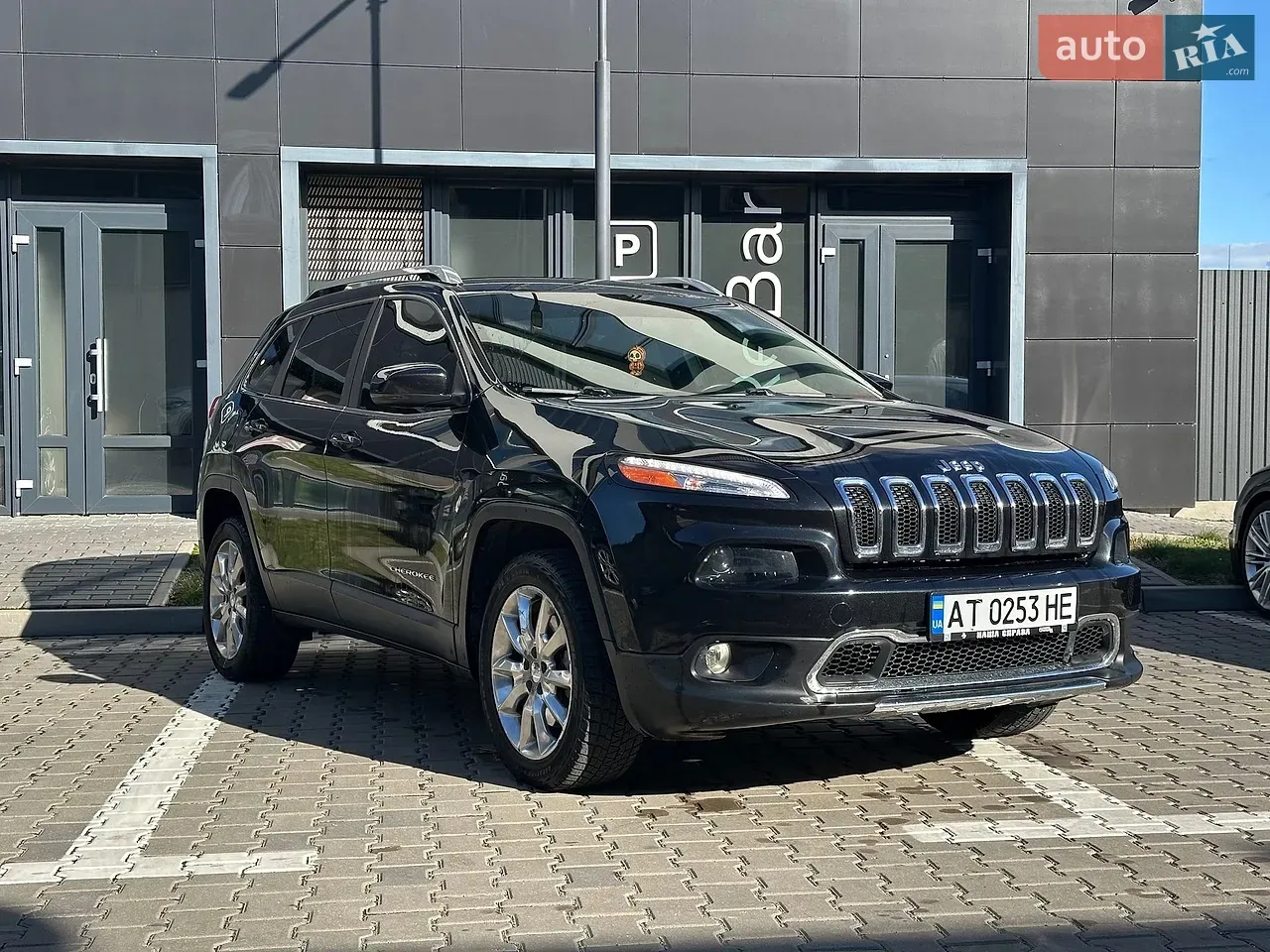 Jeep Cherokee