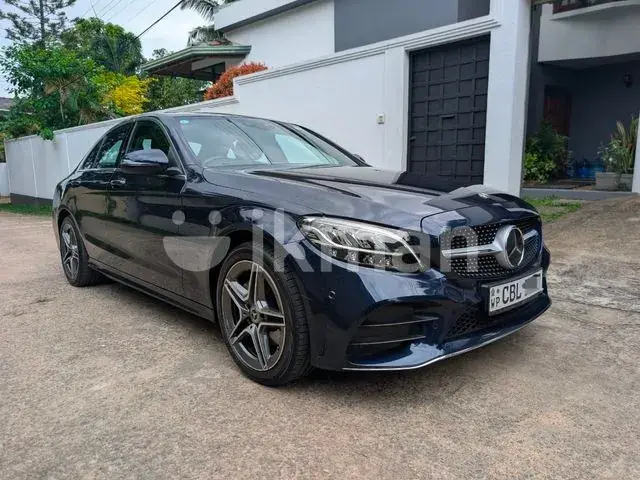 Mercedes-Benz C180 2020 photo 2