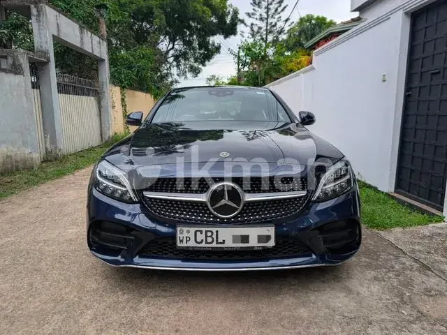 Mercedes-Benz C180