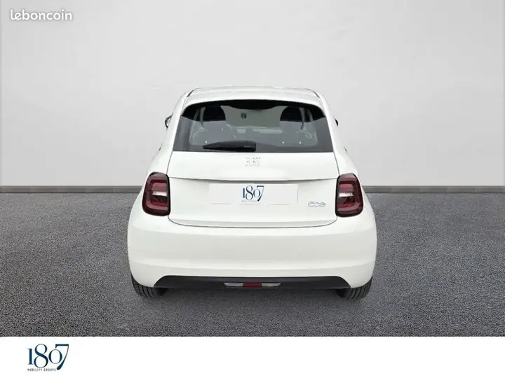 Fiat 500 2023 photo 4