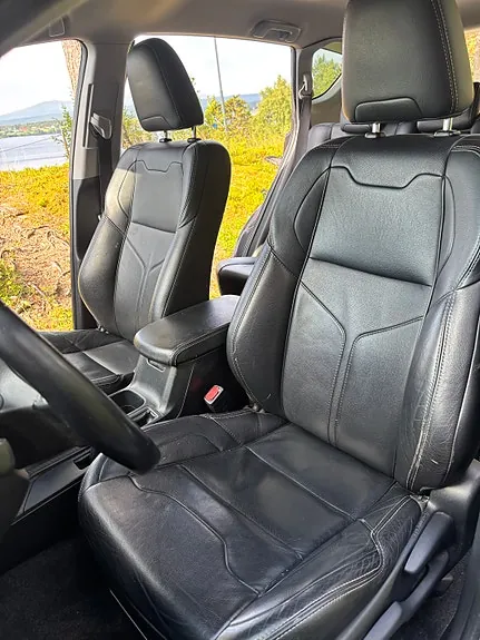 Toyota Rav4 2015 photo 4