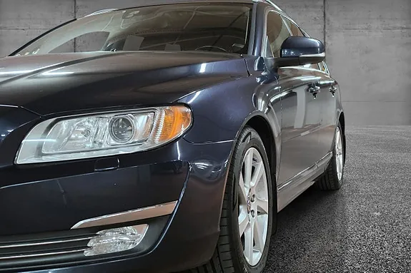 Volvo V70 2014 photo 4