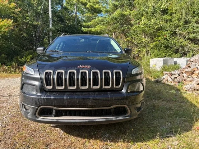 Jeep Cherokee 2016 photo 2