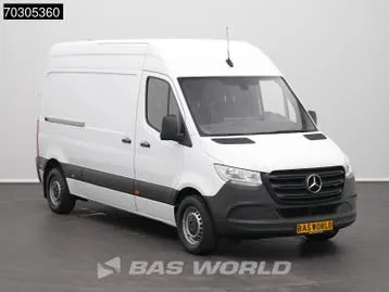 Mercedes-Benz Sprinter 2023 photo 3