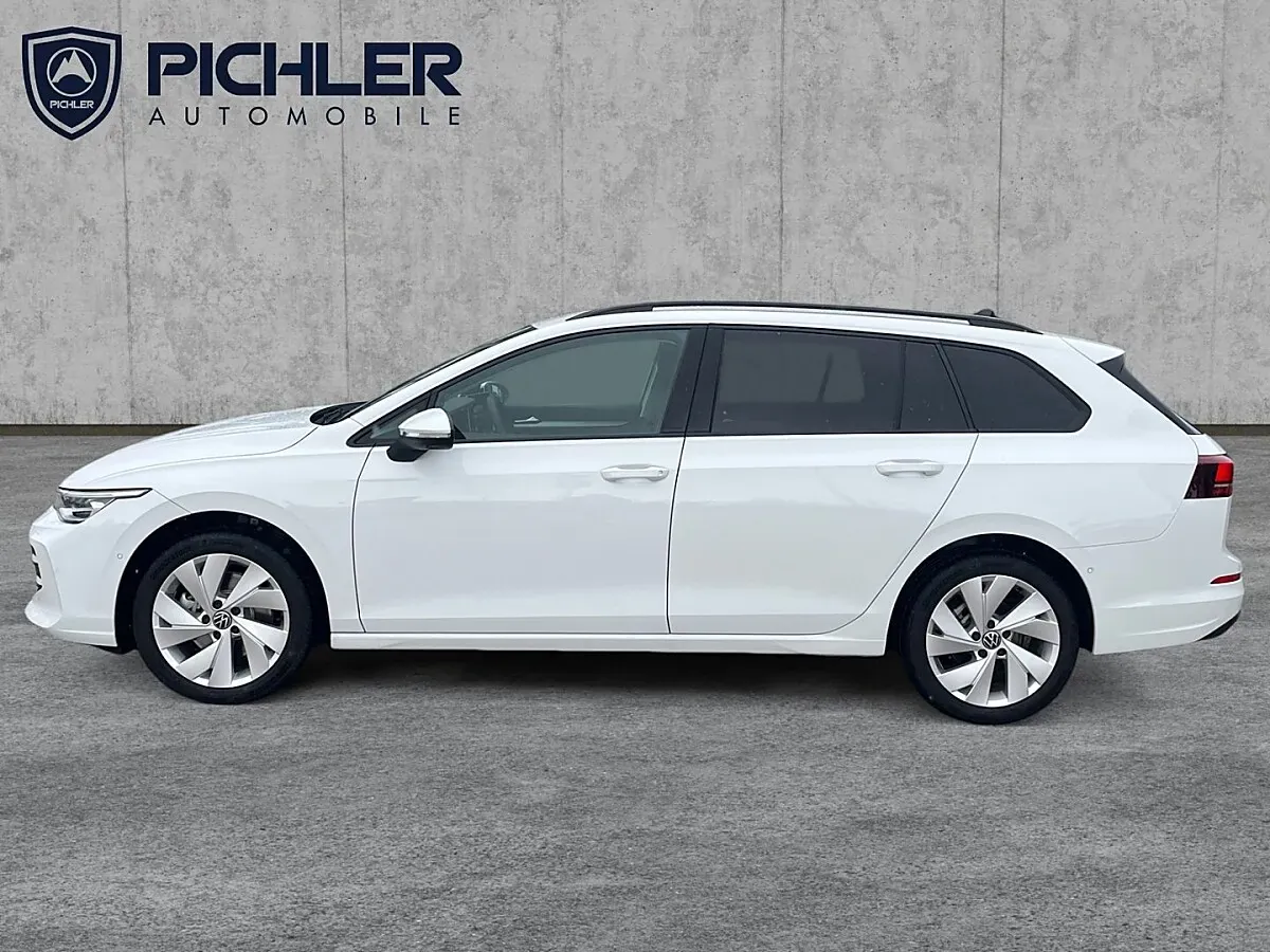 Volkswagen Golf 2026 photo 3
