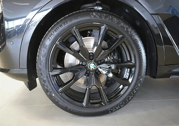 BMW X7 2026 photo 3