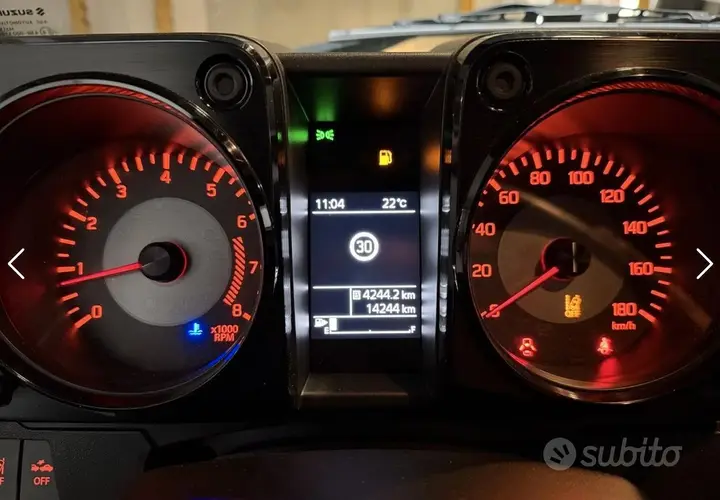 Suzuki Jimny 2024 photo 2