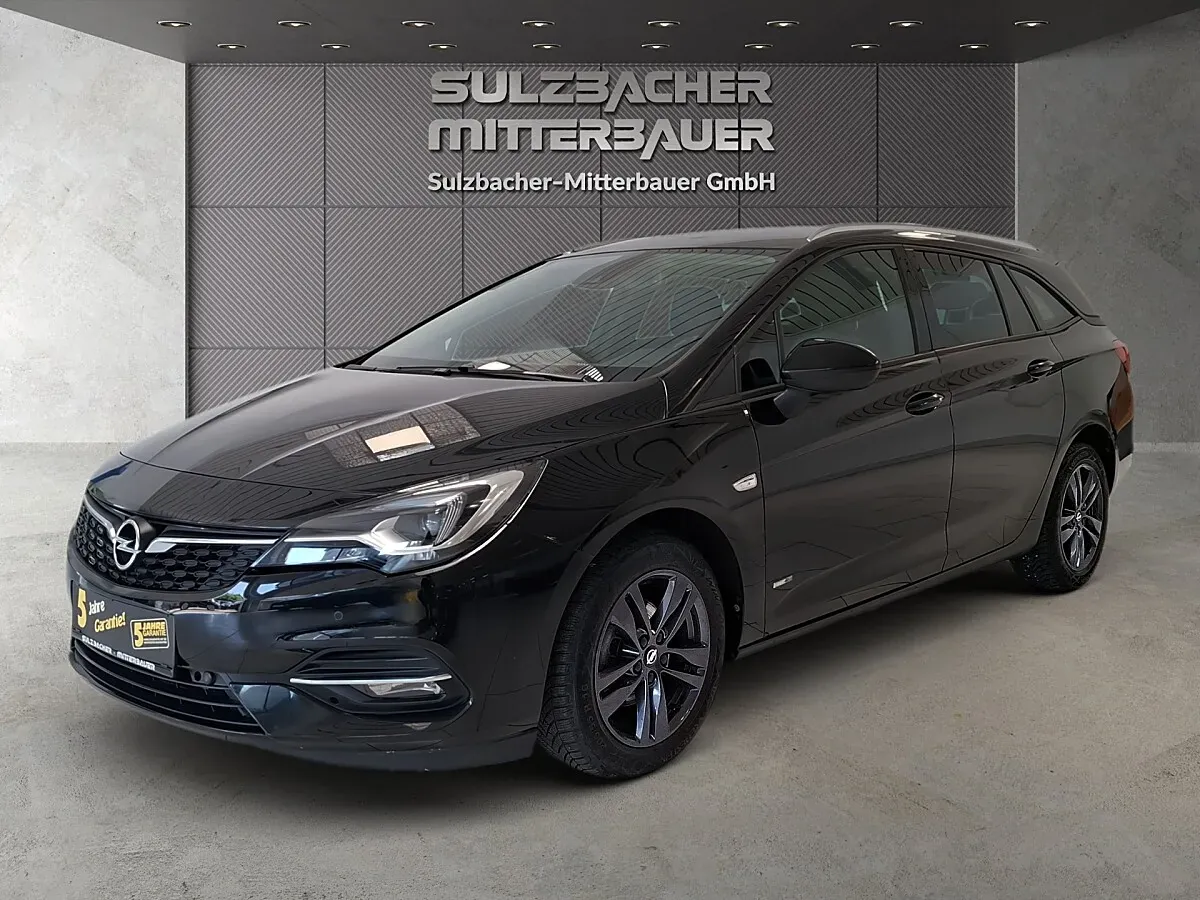 Opel Astra 2022 photo 3