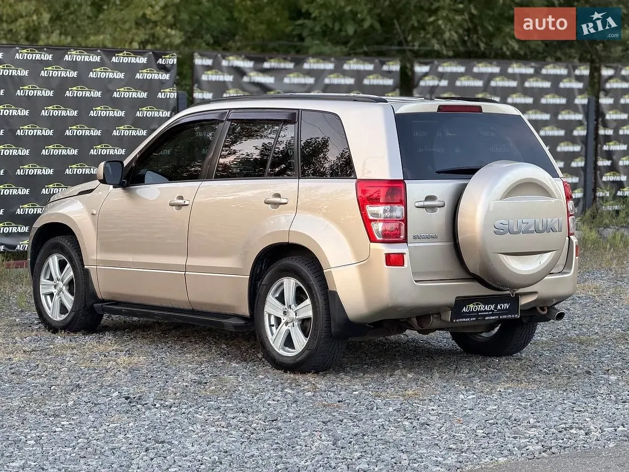 Suzuki Grand Vitara 2006 photo 2