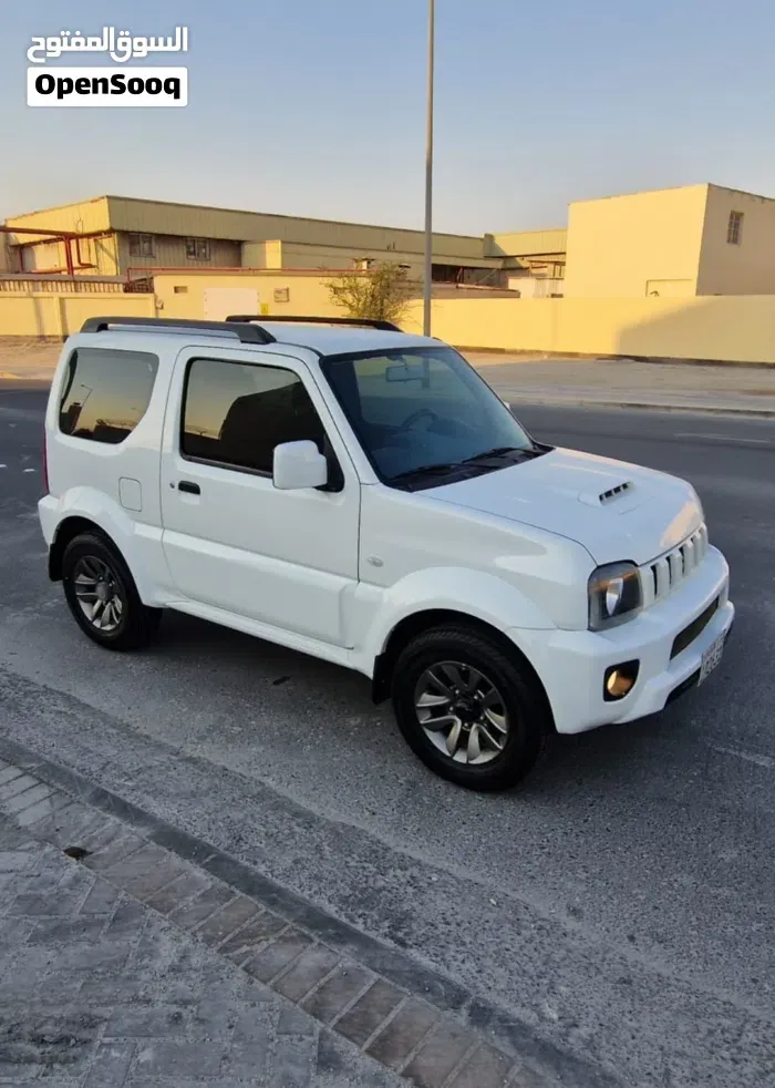 Suzuki Jimny 2018 photo 2