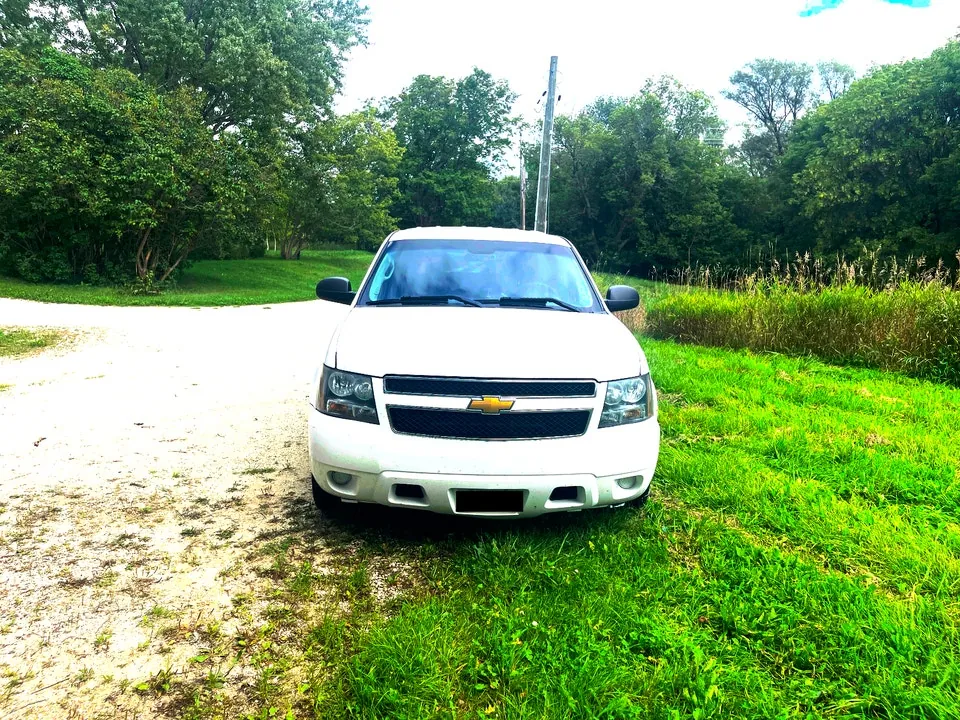 Chevrolet Tahoe 2014 photo 3