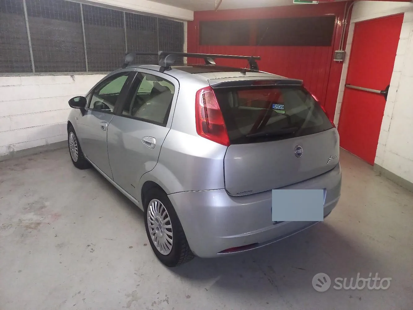 Fiat Grande Punto 2006 photo 2