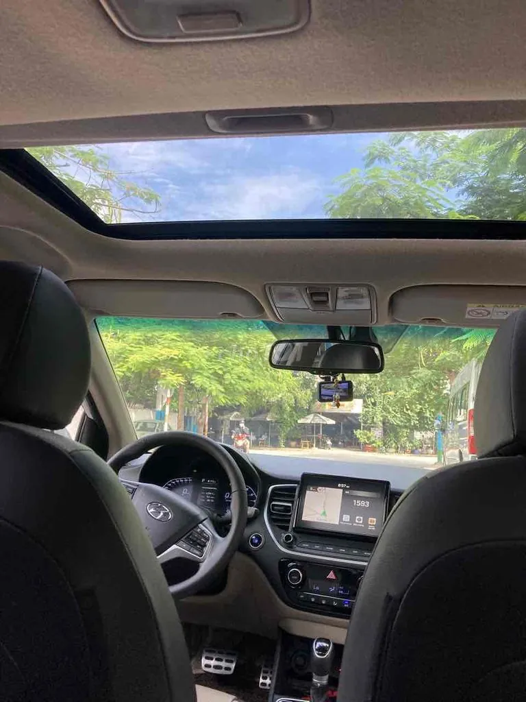 Hyundai Accent 2022 photo 2