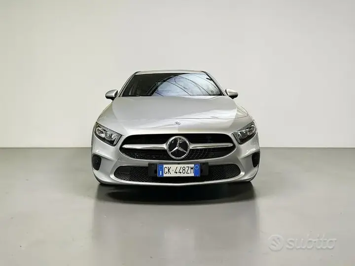 Mercedes-Benz A-Class 2022 photo 3