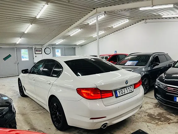 BMW 520I 2018 photo 4