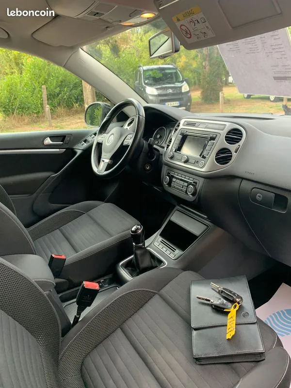 Volkswagen Tiguan 2014 photo 2