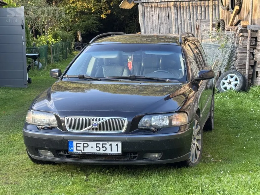 Volvo V70 2004 photo 3