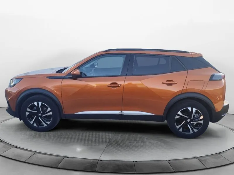 Peugeot 2008 2021 photo 2