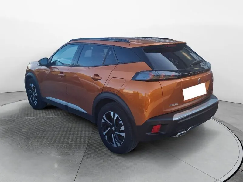 Peugeot 2008 2021 photo 3