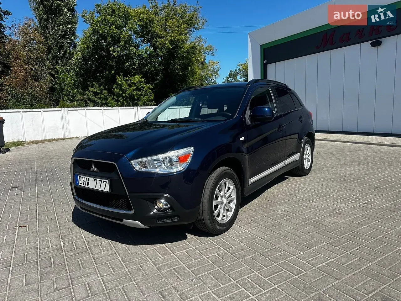 Mitsubishi Asx 2010 photo 2