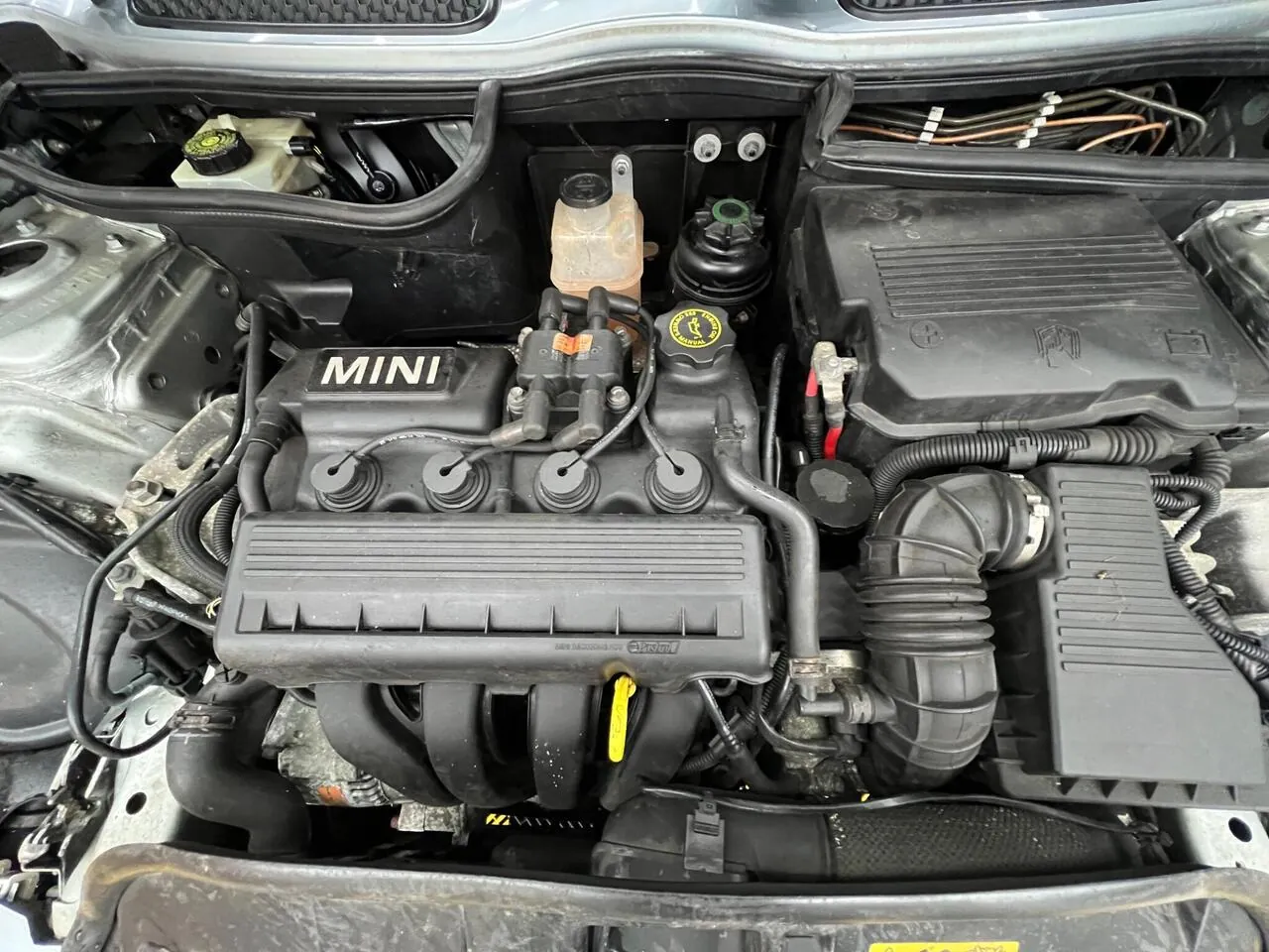 Mini Convertible 2004 photo 4