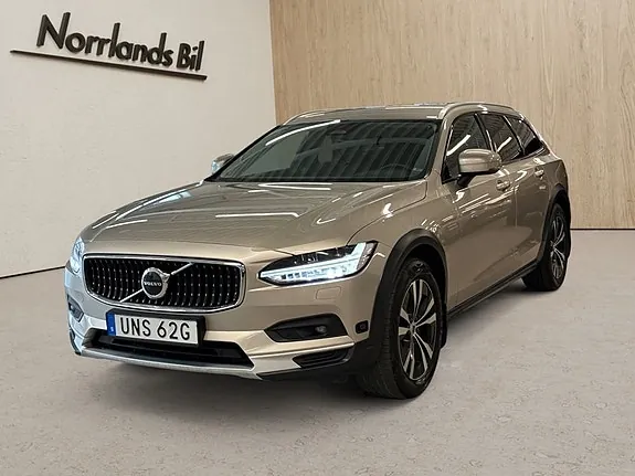 Volvo V90 Cross Country