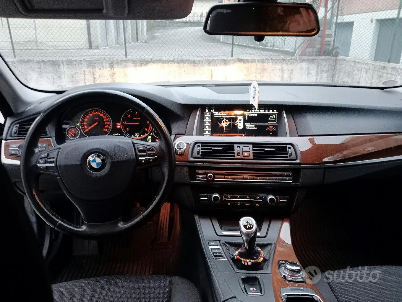 BMW 520D Touring 2013 photo 3