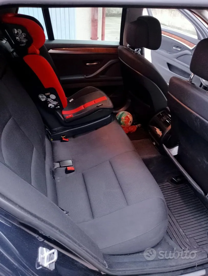 BMW 520D Touring 2013 photo 4