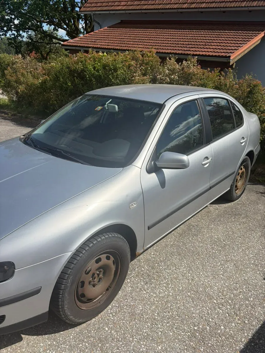 Seat Toledo 2002 photo 3