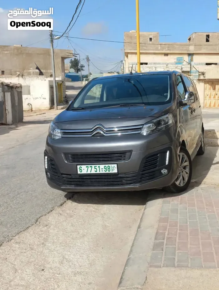 Citroen Spacetourer 2018 photo 2